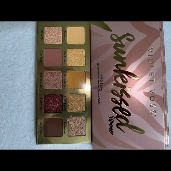 Brand new violet Voss eyeshadow palette - Picture 2 of 2